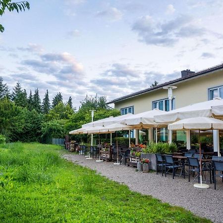 Quality Hotel y Suites Muenchen Messe Haar  Exterior foto