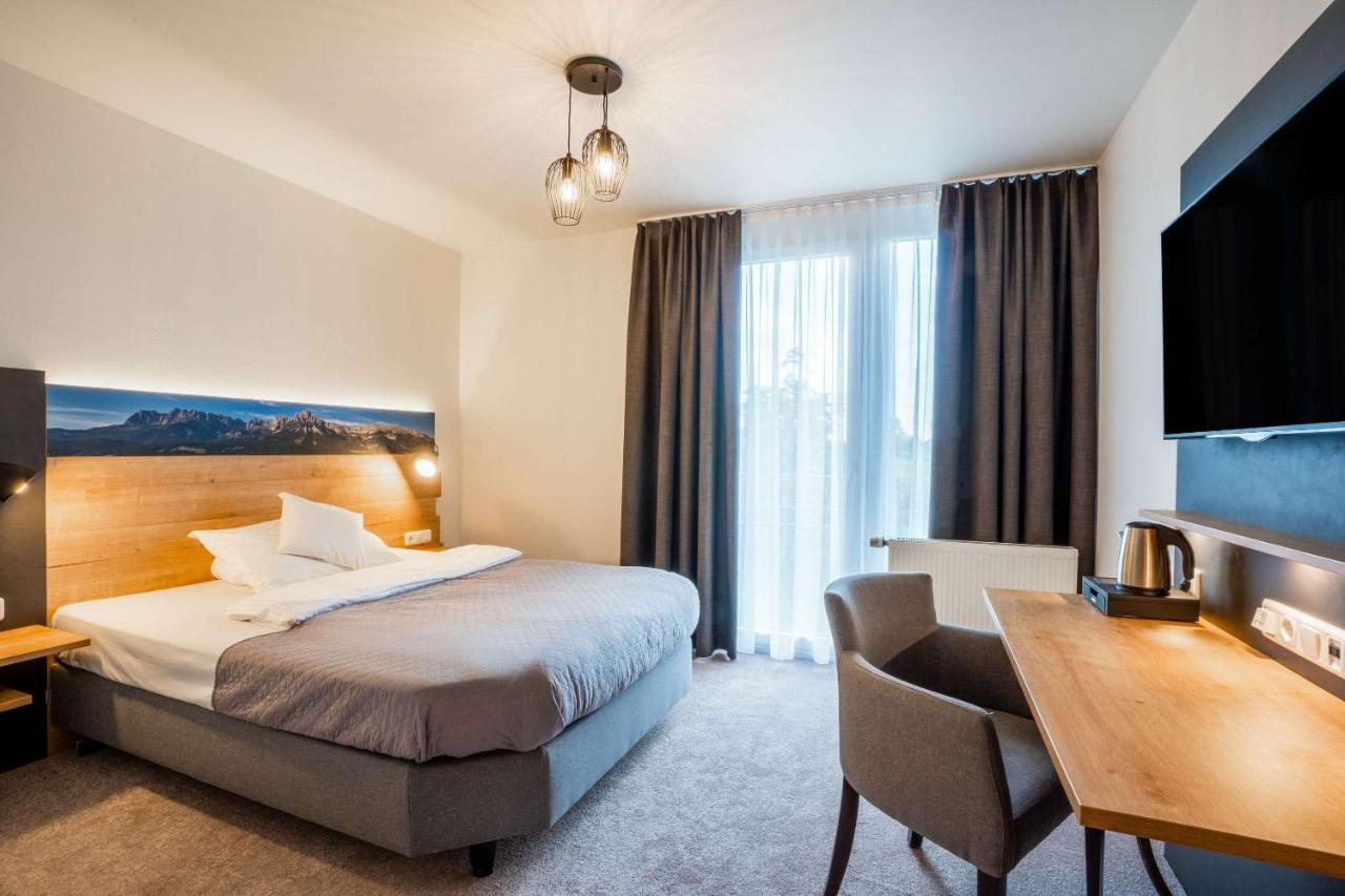 Quality Hotel y Suites Muenchen Messe Haar  Exterior foto
