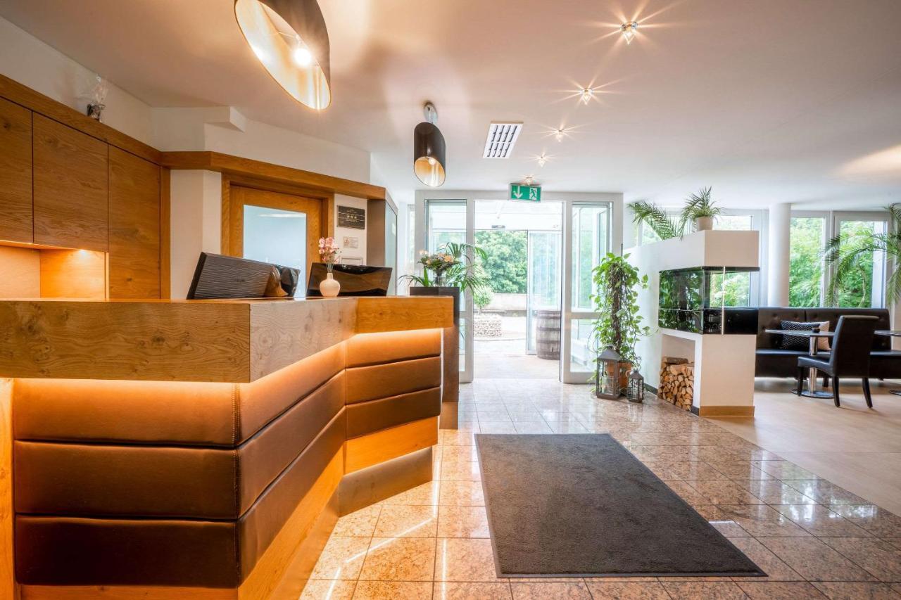 Quality Hotel y Suites Muenchen Messe Haar  Exterior foto