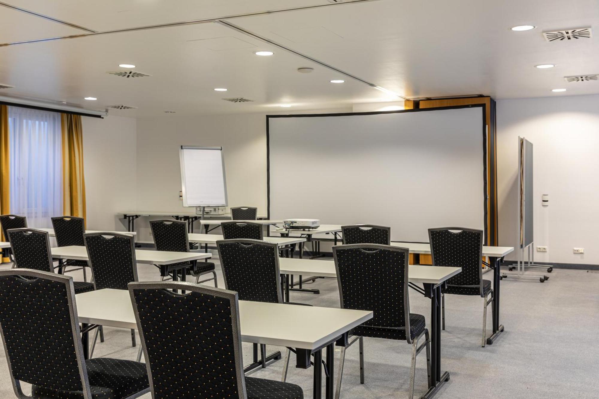 Quality Hotel y Suites Muenchen Messe Haar  Exterior foto